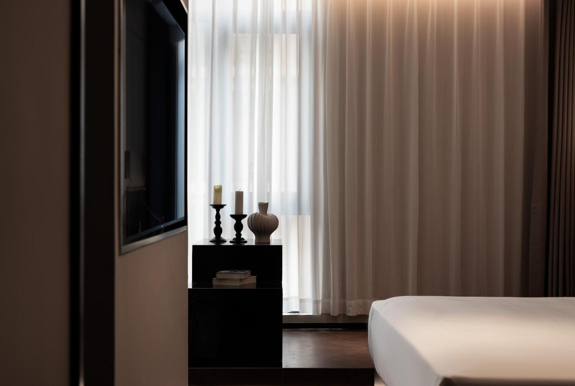 See You Soon At The Ritz Rose Summer Hotel San-ja Exteriér fotografie